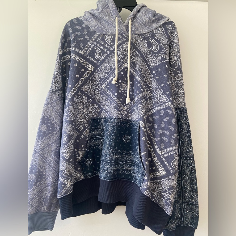 Bandana print blue hoodie. AE brand